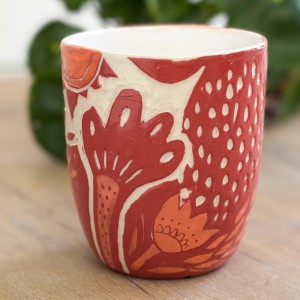 Kokkino V — czarka ceramiczna, sgraffito