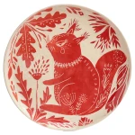 Wiewiórka wśród liści i kwiatów | talerz sgraffito, Ø 23 cm